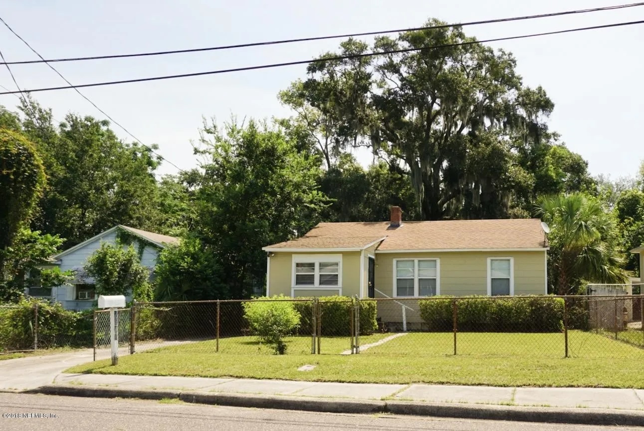 Property main image